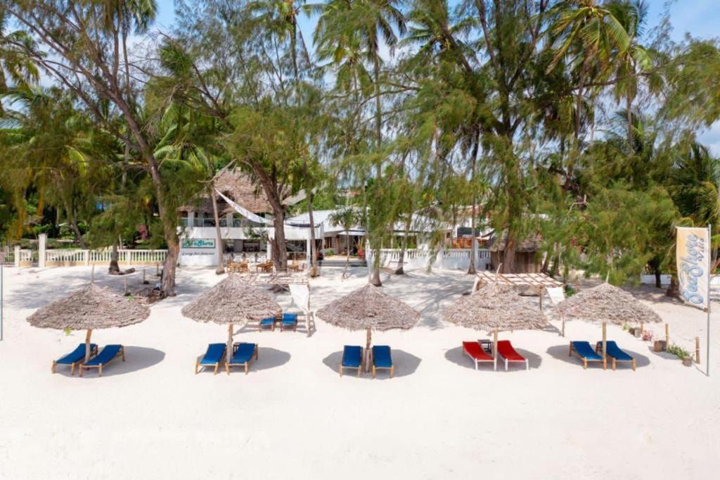 Seashore Beach Hotel 吉汶瓦 外观 照片