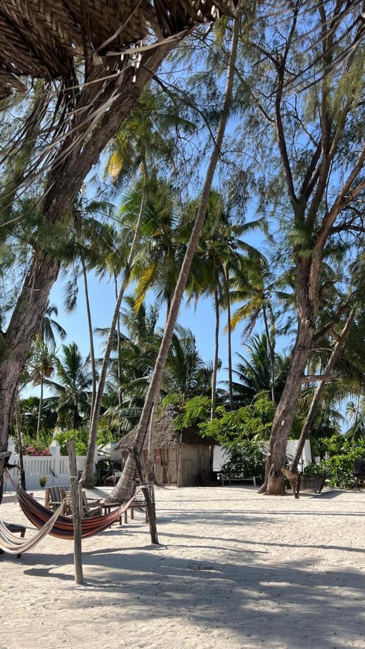 Seashore Beach Hotel 吉汶瓦 外观 照片
